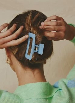 Peppermayo Hollywood Style Hair Clip - Blue
