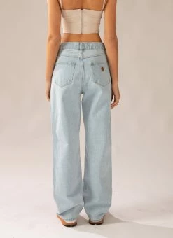 Abrand A Slouch Jean Bleached Stone - Bleached Stone -Peppermayo Shop 05edfeda157c491785d32d9ec55e34f3