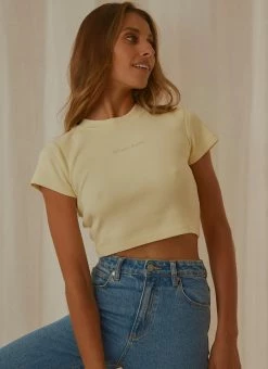 Abrand A 90s Crop Tee - Butter