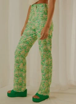 Rolla's Jade Floral Bootcut Pant - Apple -Peppermayo Shop 1450d56f2b6948e2b2ff2f9abded9f45