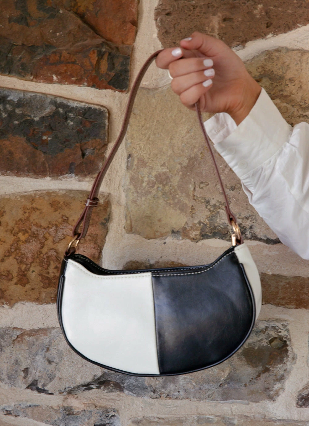 Peppermayo Modern Girl Handbag - Black And White 5 Peppermayo Modern Girl Handbag - Black And White - Image 3
