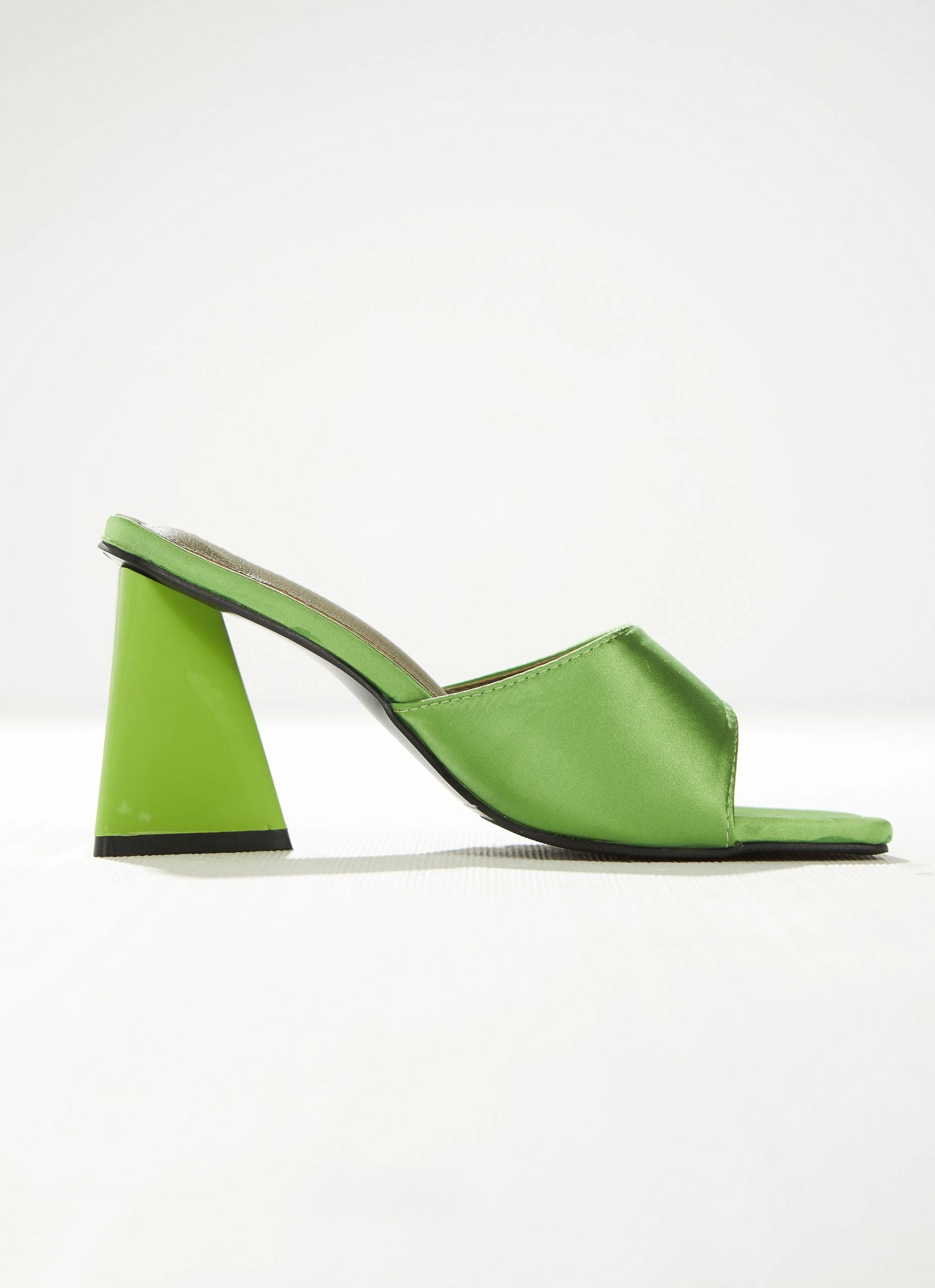 Cult Avenue N.Y Nights Heel - Summer Green 9 Cult Avenue N.Y Nights Heel - Summer Green - Image 7
