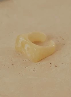 Peppermayo On My Mind Resin Ring - Ivory -Peppermayo Shop 4ab23f8fc5a84df980f01775a7525134