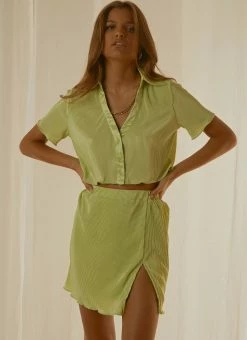 Peppermayo Exclusive Sun Downer Cropped Shirt - Lime Green