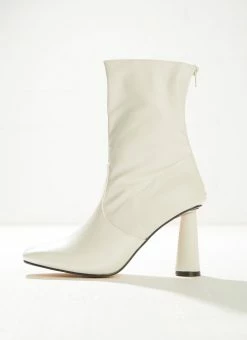 4TH & RECKLESS Liberty Ankle Boot - Off White 12 4TH & RECKLESS Liberty Ankle Boot - Off White -Peppermayo Shop 64d803da804046abb51d648ee8afa2d8