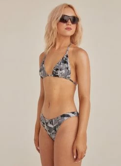 Riley Hubatka X Peppermayo Holiday Mode Bikini Top - Riley Collage -Peppermayo Shop 6d698327cbba4a26b7cc3064134c0a3e