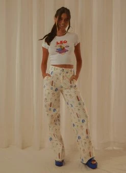 Wrangler Leo Baby Tee - White -Peppermayo Shop 7d66f01289d24658af32128dcd81a3a9 6b0b2e72 541e 4d31 8ff5 87209386fa74