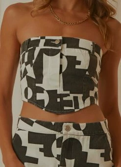 Peppermayo Exclusive New York Times Top - Black And White Geo