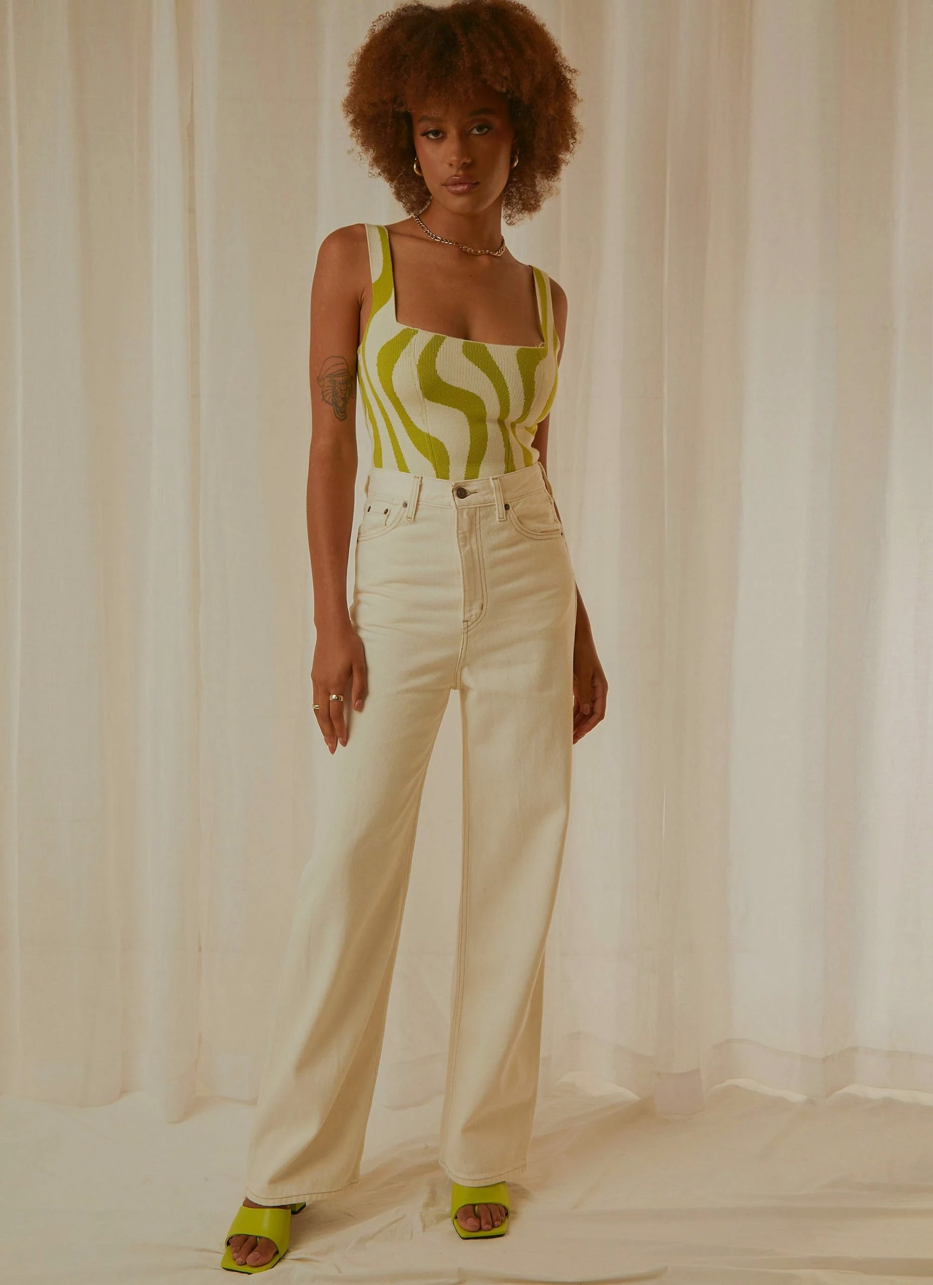 Levi's High Loose Jeans - Lose Yourself 5 Levi's High Loose Jeans - Lose Yourself - Image 3