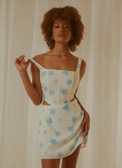 Peppermayo Exclusive Springtime Picnics Bustier - Blue Vista Floral -Peppermayo Shop 99a2cde5e938412796cb56151bf8cd46