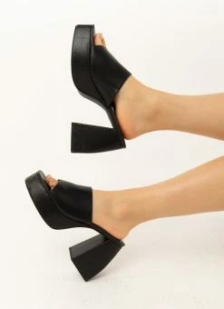 Cult Avenue Saint Jean Platform Mule Heel - Black
