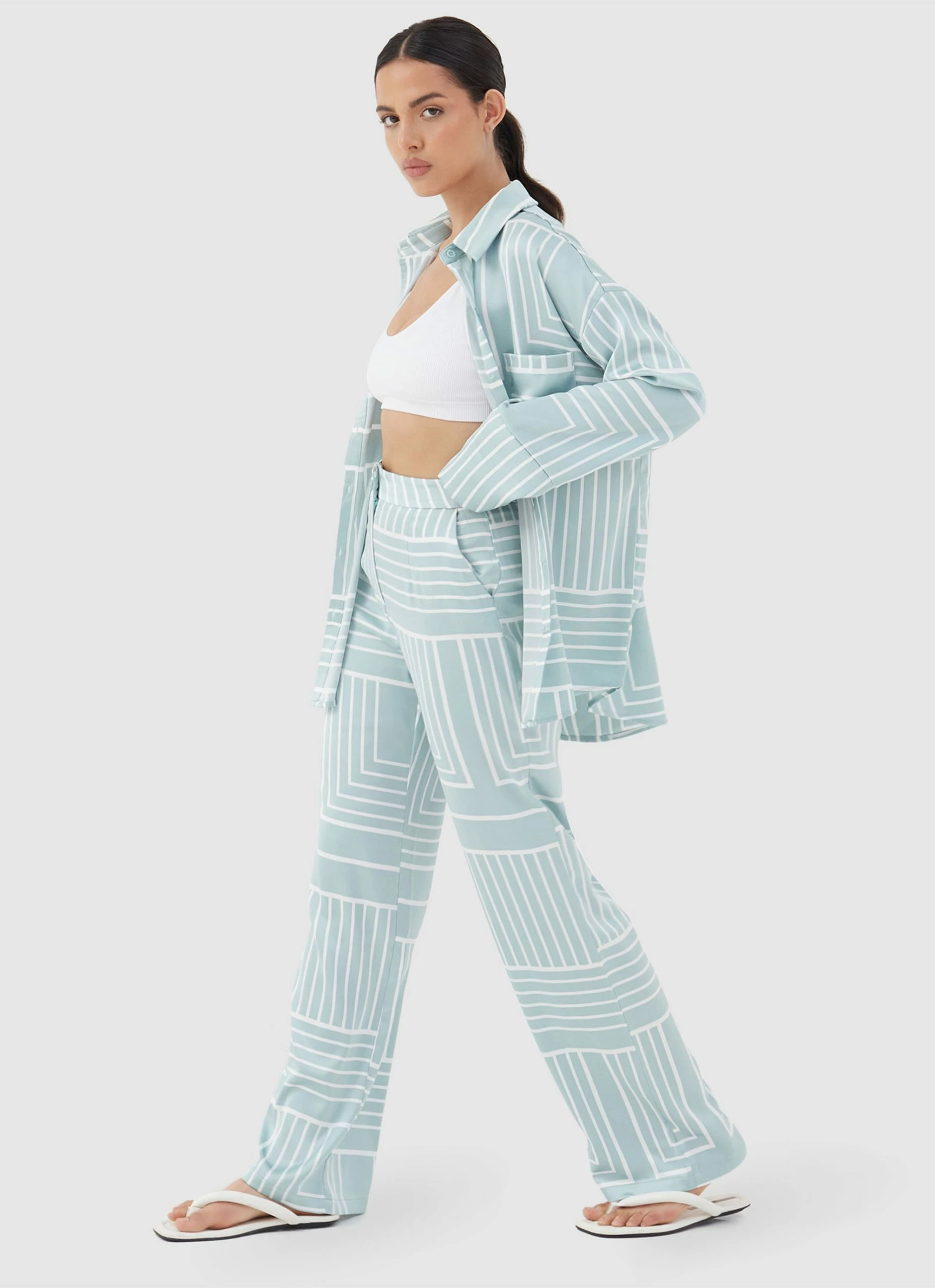 4TH & RECKLESS Norma Trouser - Sage Print 4 4TH & RECKLESS Norma Trouser - Sage Print - Image 2