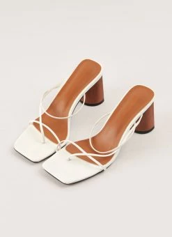 Cult Avenue Willow Strappy Mule - White 8 Cult Avenue Willow Strappy Mule - White -Peppermayo Shop Shoes Reshoot 61