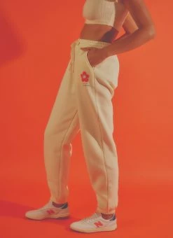 Vacancy Supply X Micke Lindebergh - Blume Sweatpant - Buttercream -Peppermayo Shop Vacancy x Mickie Collab 18