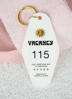 Vacancy Supply Room 115 Keyring - White