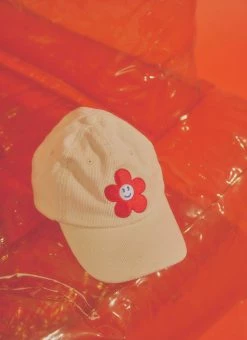 Vacancy Supply X Micke Lindebergh - Blume Cap - Buttercream Corduroy