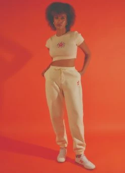 Vacancy Supply X Micke Lindebergh - Blume Sweatpant - Buttercream -Peppermayo Shop cc6aedb6568b4a54977c5d407df7d325