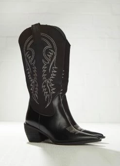 Cult Avenue Backseat Rider Cowboy Boot - Black 12 Cult Avenue Backseat Rider Cowboy Boot - Black -Peppermayo Shop d674e914a9d84281b164659d82c89f27