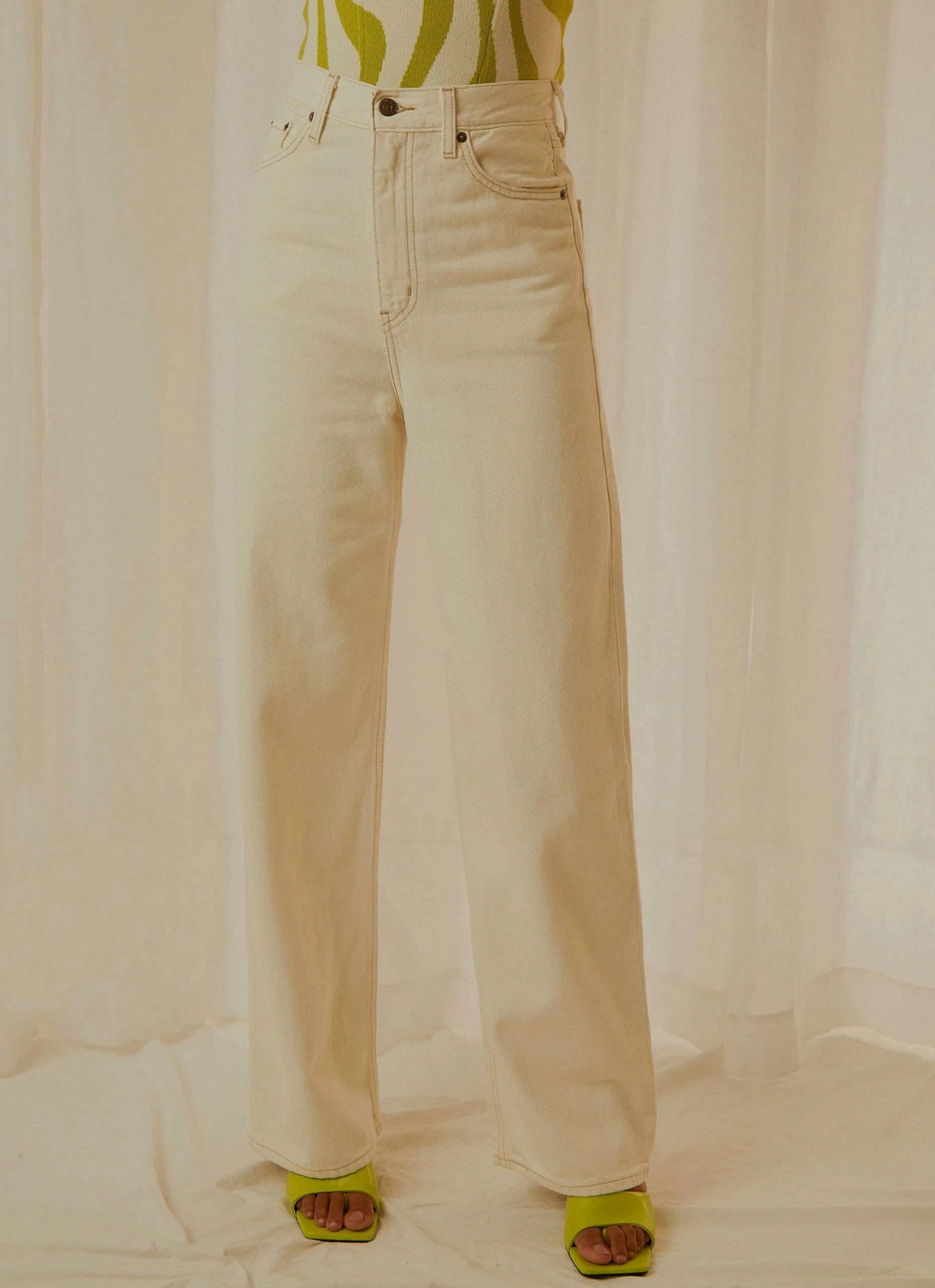 Levi's High Loose Jeans - Lose Yourself 6 Levi's High Loose Jeans - Lose Yourself - Image 4