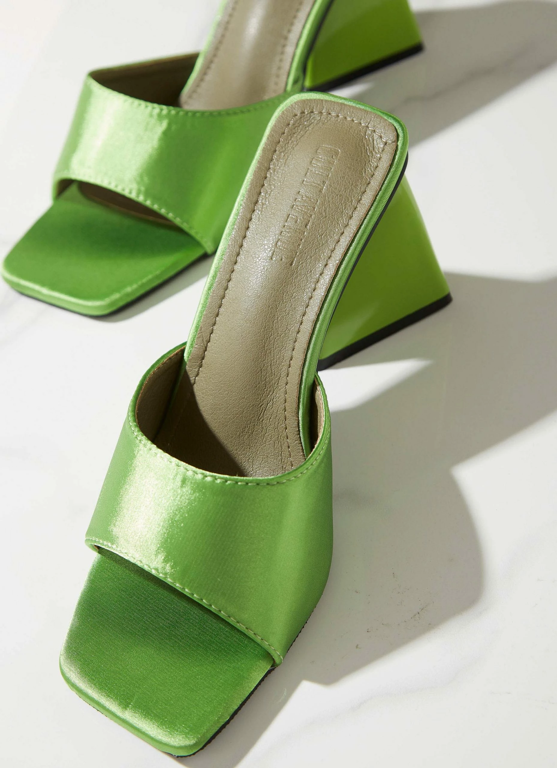 Cult Avenue N.Y Nights Heel - Summer Green 6 Cult Avenue N.Y Nights Heel - Summer Green - Image 4