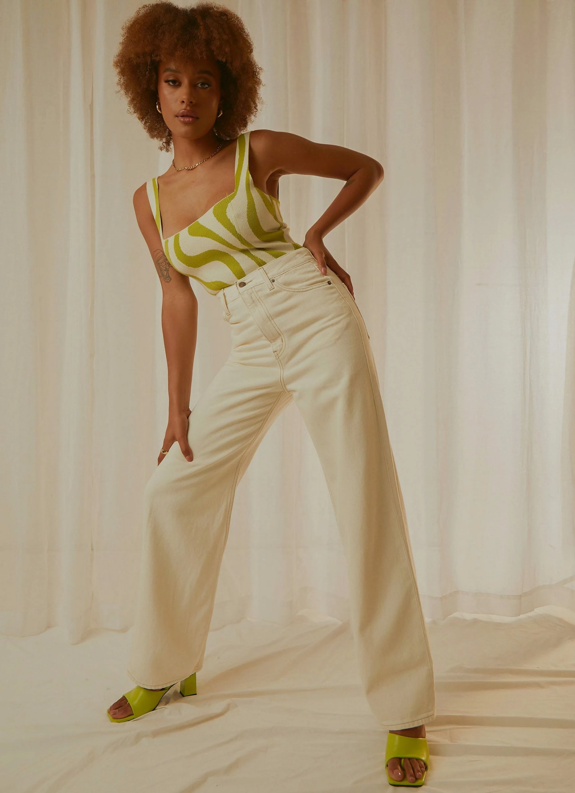 Levi's High Loose Jeans - Lose Yourself 3 Levi's High Loose Jeans - Lose Yourself